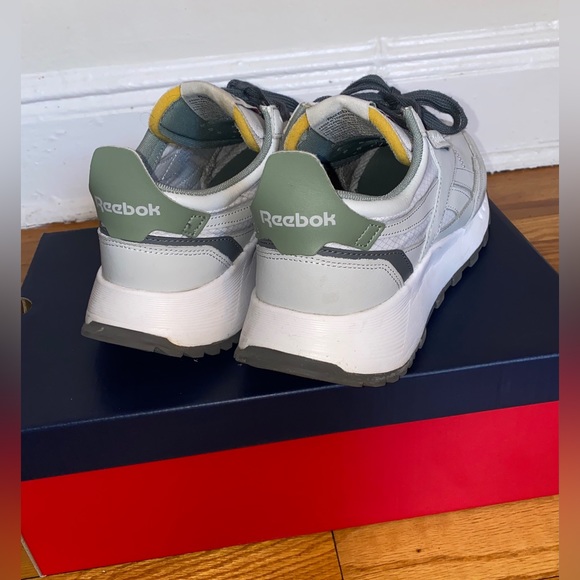 REEBOK CL LEGACY SNEAKERS - PURE GREY (SIZE 11) - Picture 8 of 12